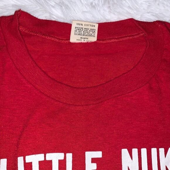 Vintage 70s Red T-Shirt Nuclear Humor XL A Little Nukie Never Hurt Anyone - Picture 6 of 16